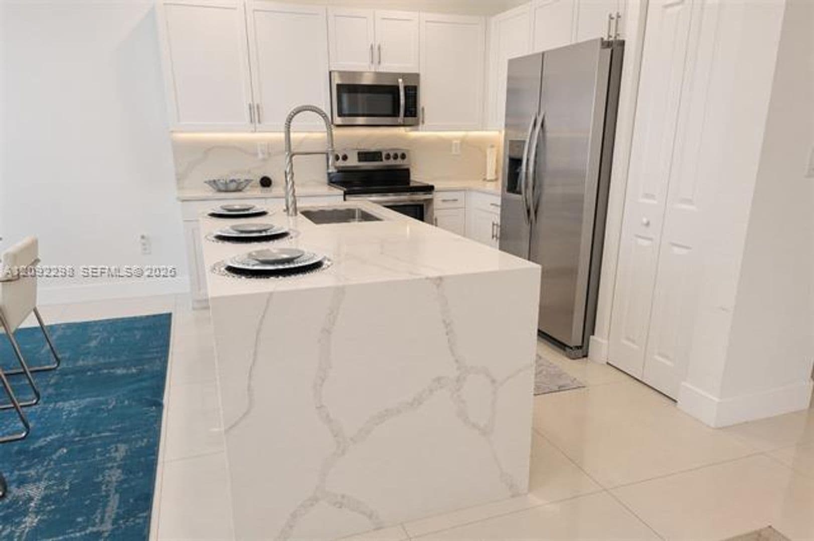 Miami Gardens Townhome: 796 NE 208th Lane th 796