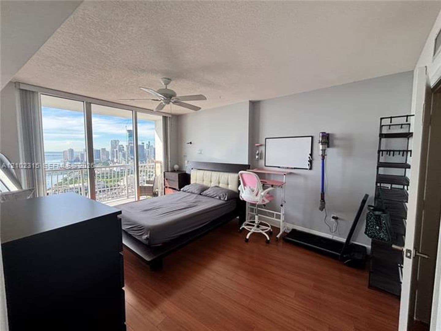 Miami Condo: 1750 N Bayshore Dr cu-4804