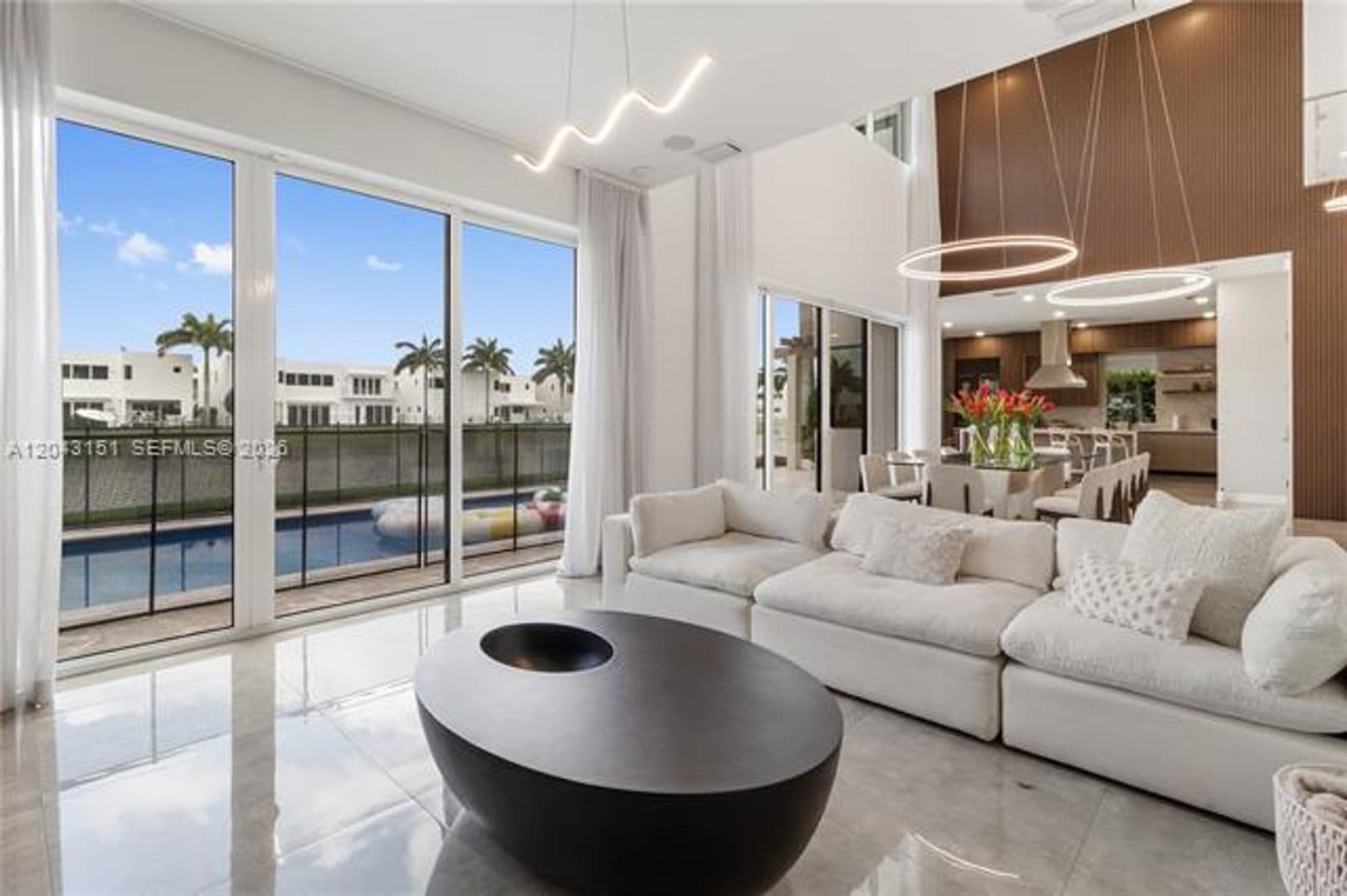 Doral House: 10261 NW 74th Ter # 0