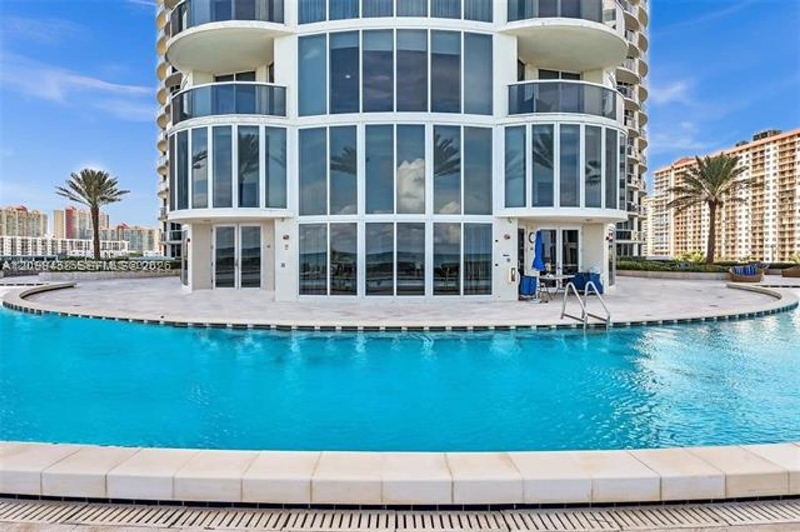 Sunny Isles Beach Condo: 17201 Collins Ave cu-3501