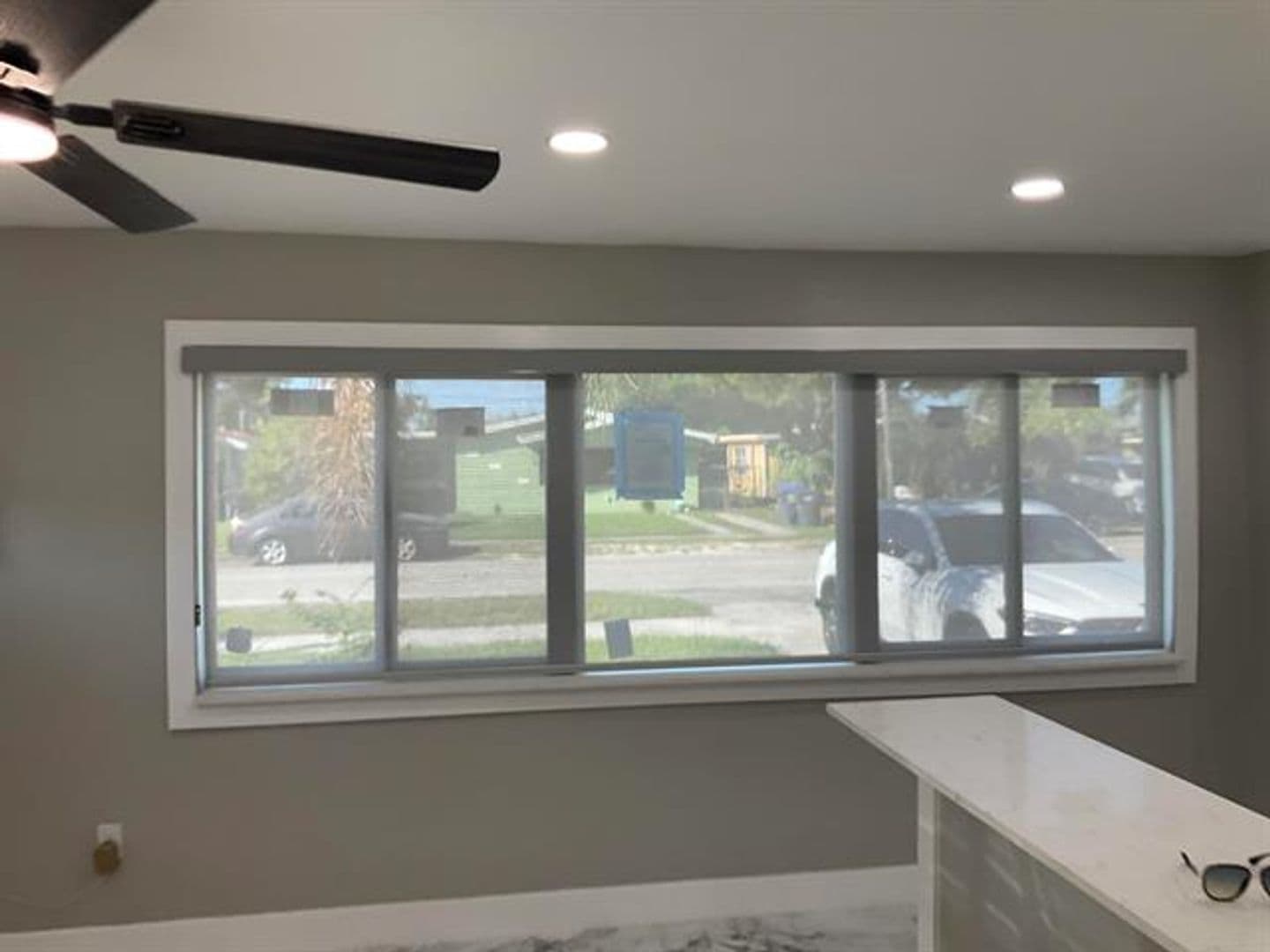 Hollywood House: 5540 Mayo St # 5540