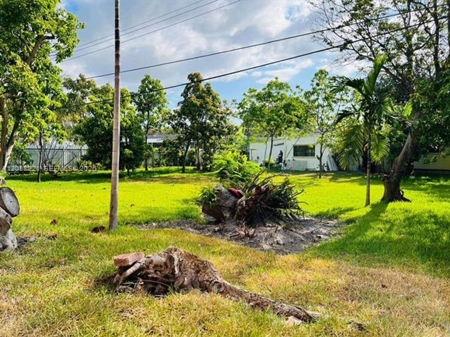 North Miami Beach House: 18320 NE 7th Ct # 18320