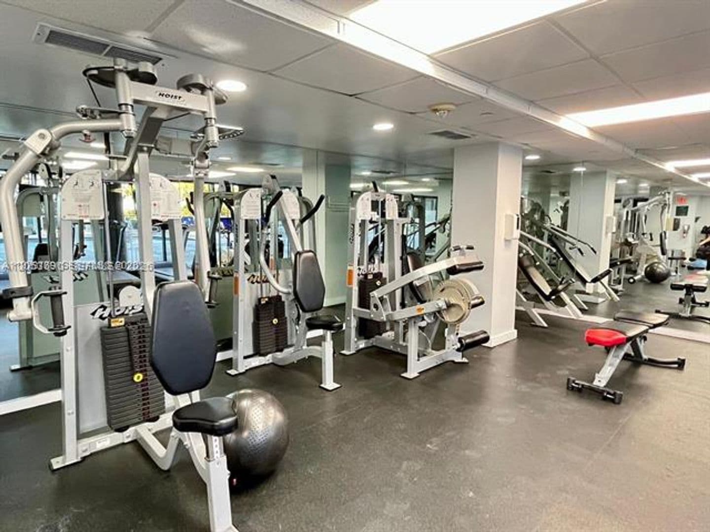 Bal Harbour Condo: 10185 Collins Ave cu-1103