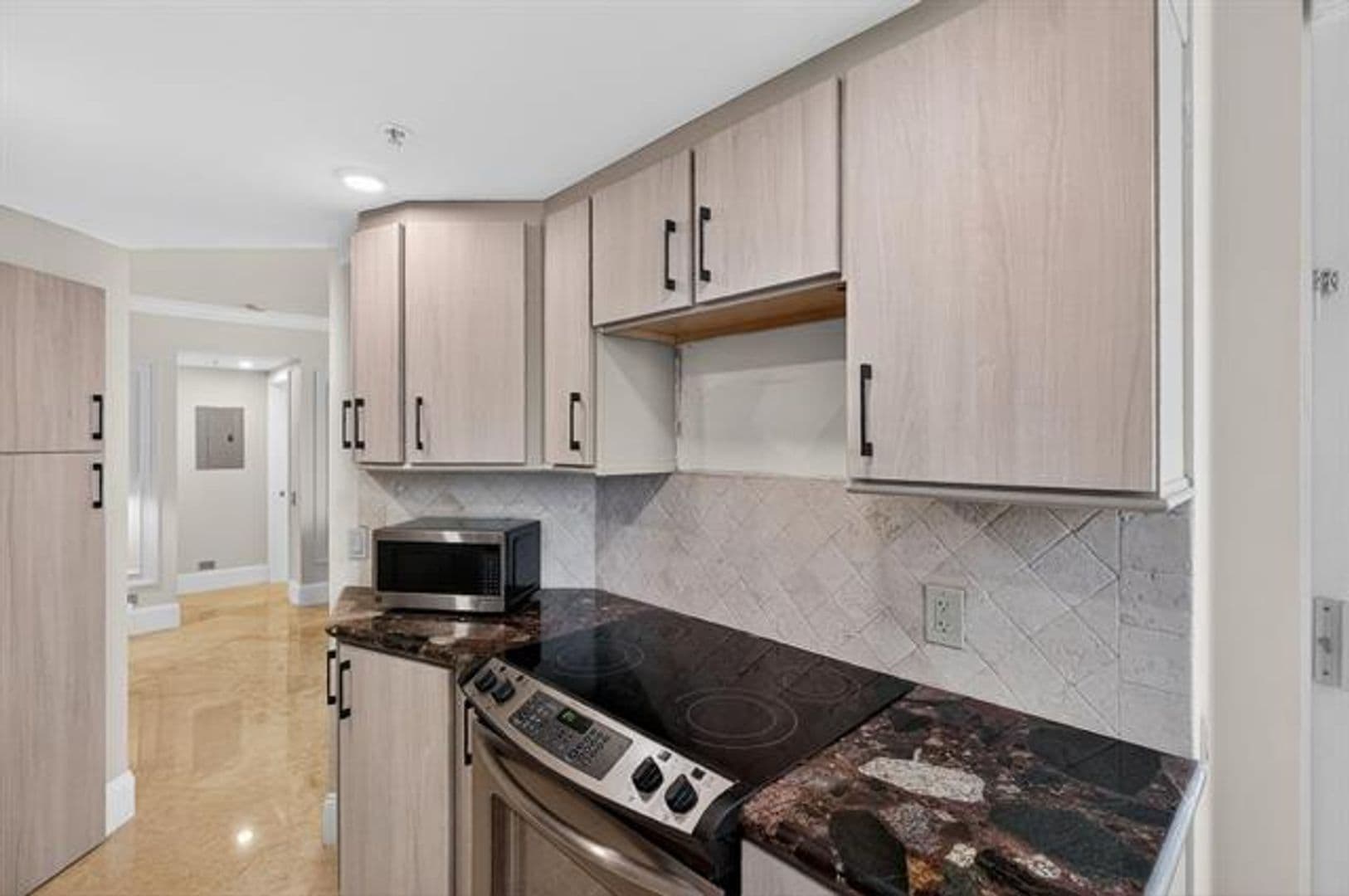 Miami Condo: 701 Brickell Key Blvd cu-1604