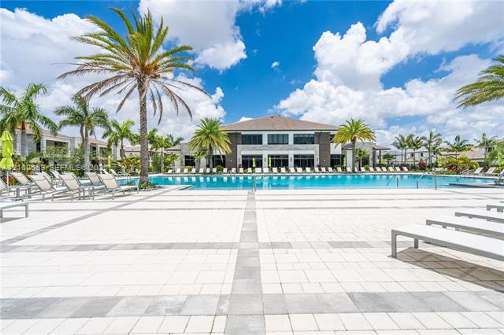 Doral Townhome: 4963 NW 83rd Path th 4963
