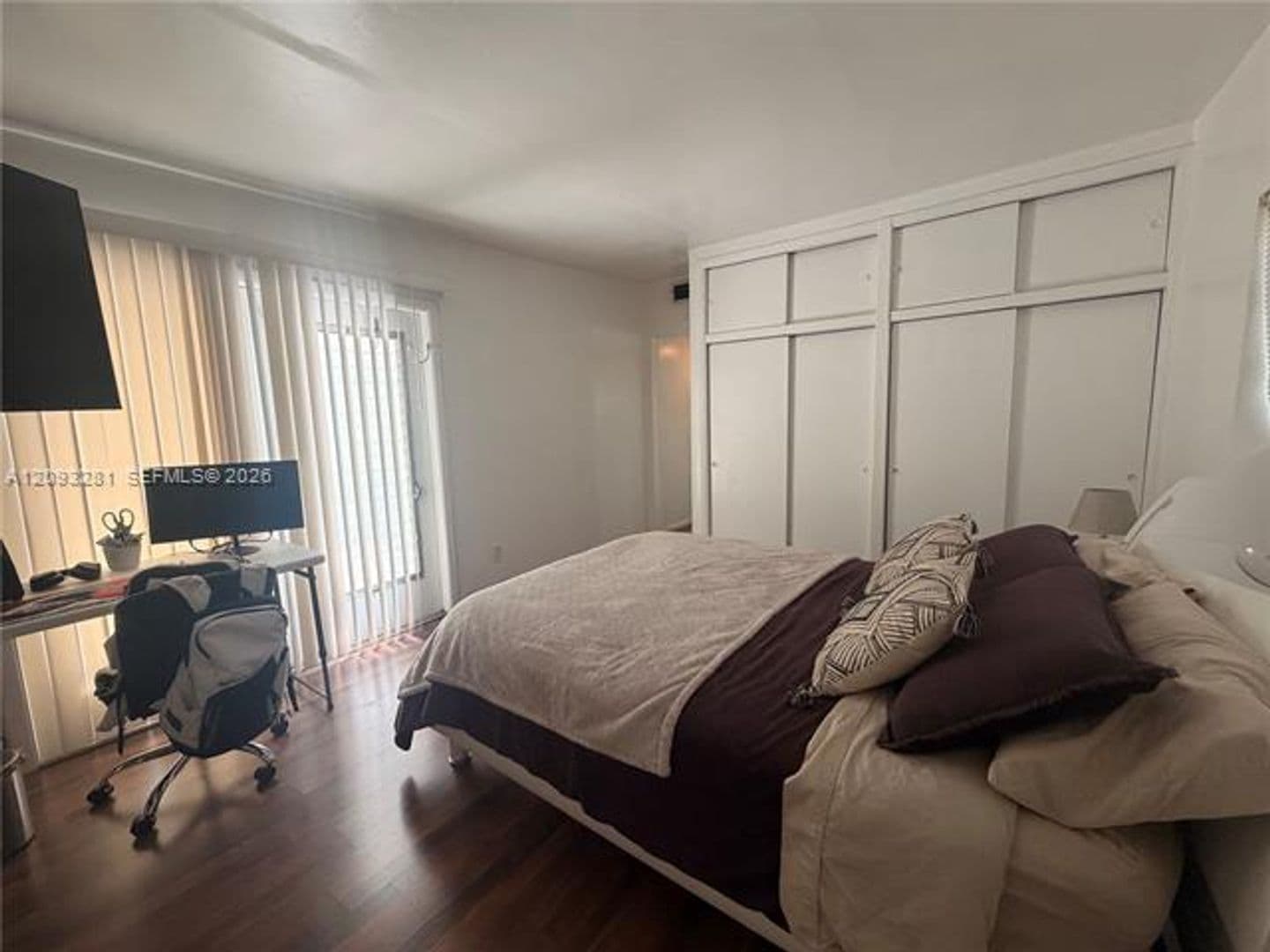 North Miami Beach House: 19091 NE 20th Ct # 19091