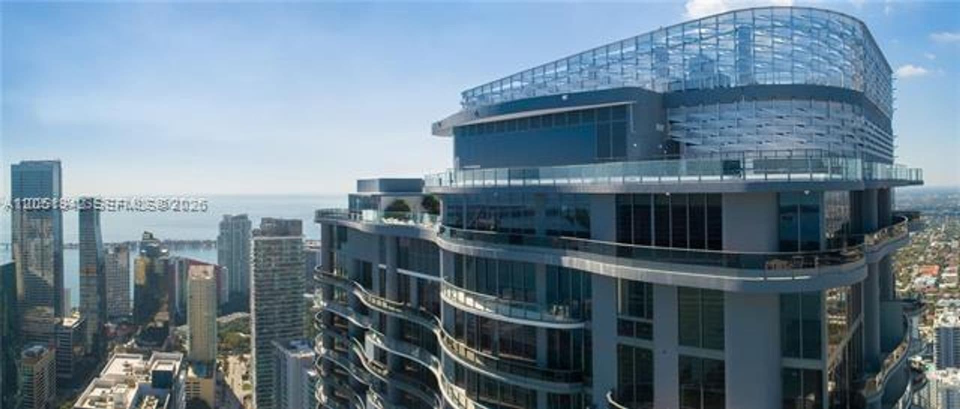 Miami Condo: 1000 Brickell Plz cu-2110