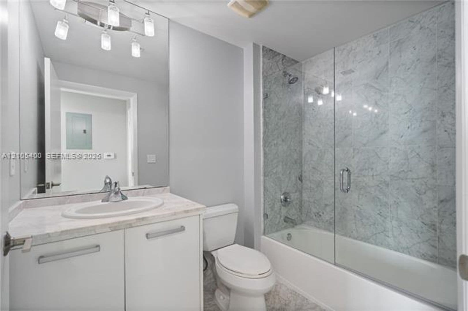 Miami Condo: 244 Biscayne Blvd cu-4308