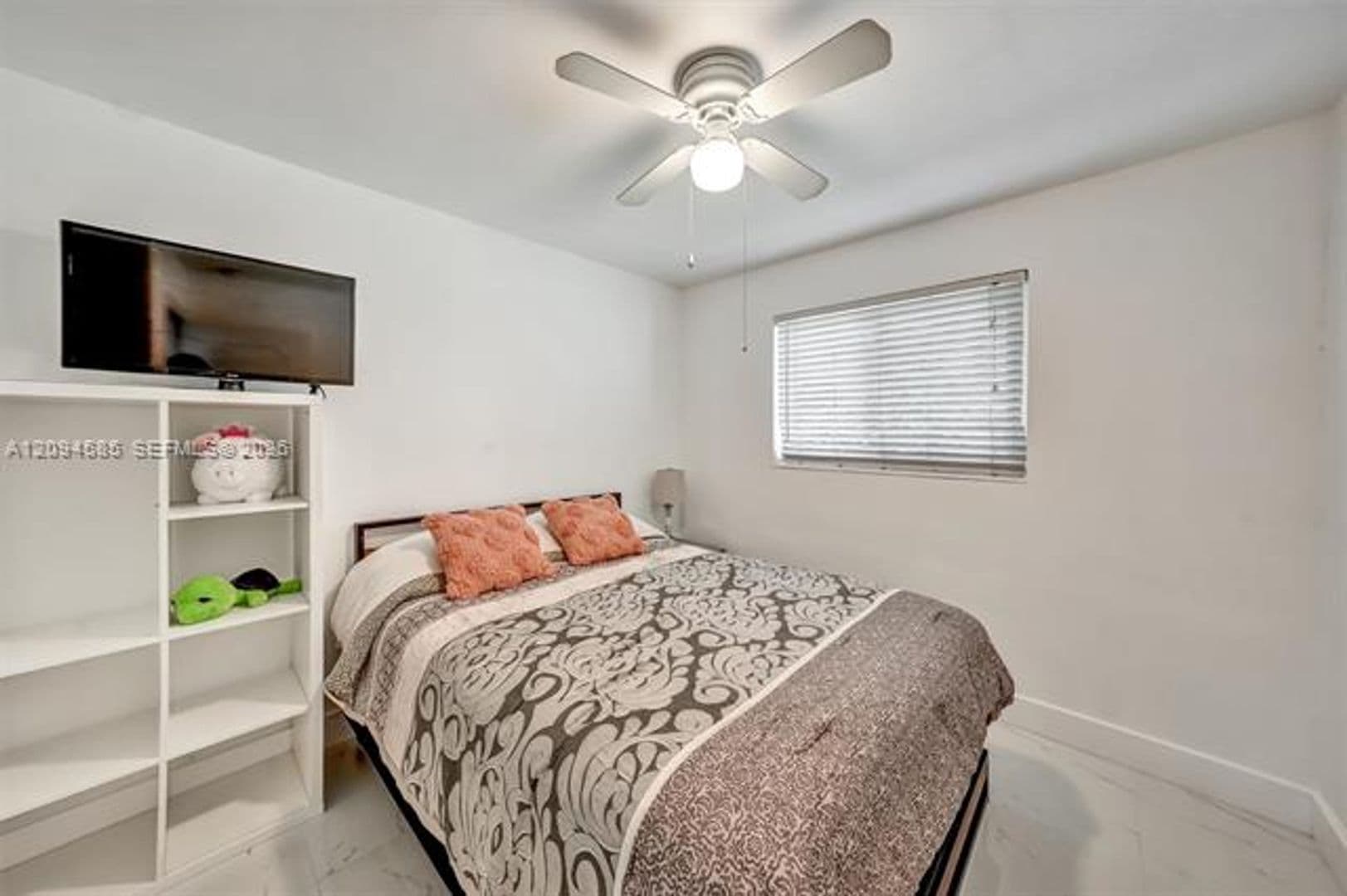 Hallandale Beach House: 814 NE 4th St # 0