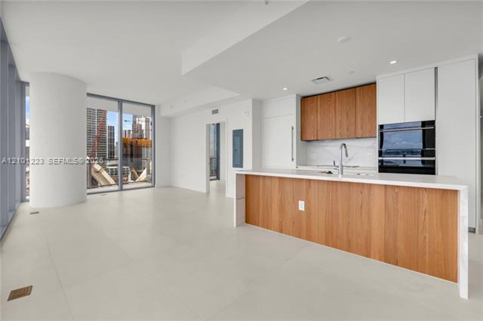 Miami Condo: 1400 Biscayne Blvd cu-1901