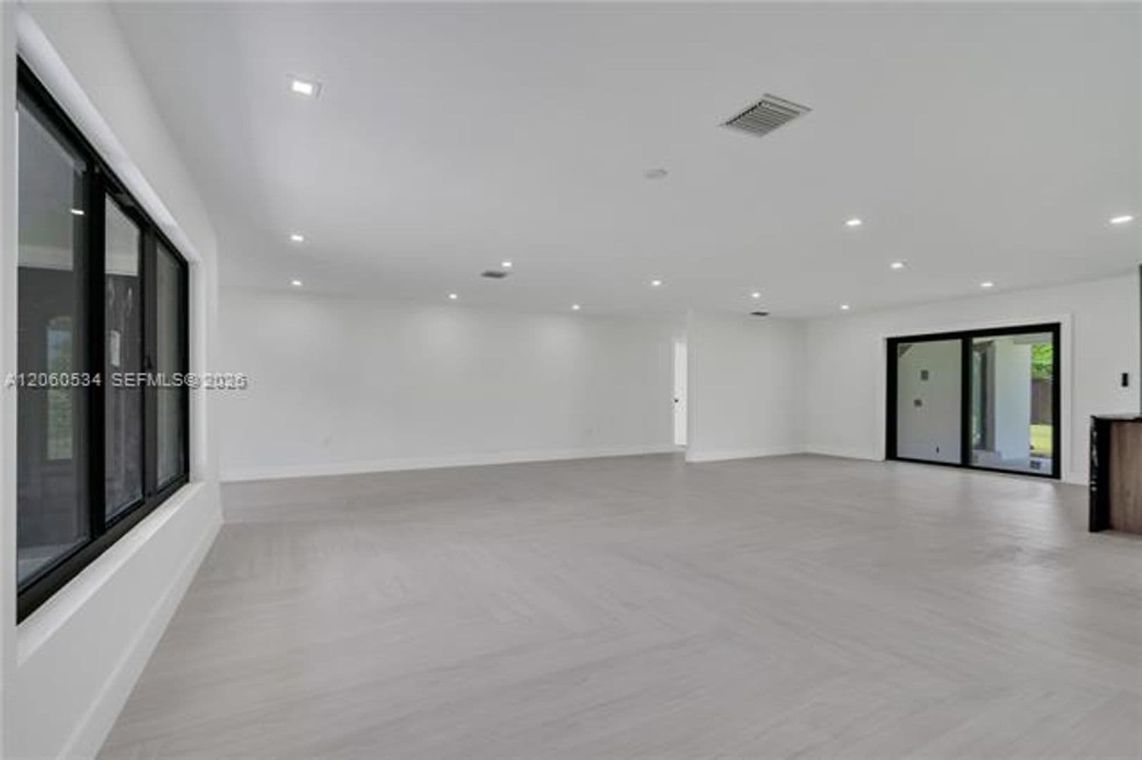 Southwest Ranches House: 17680 SW 54th St # 17680