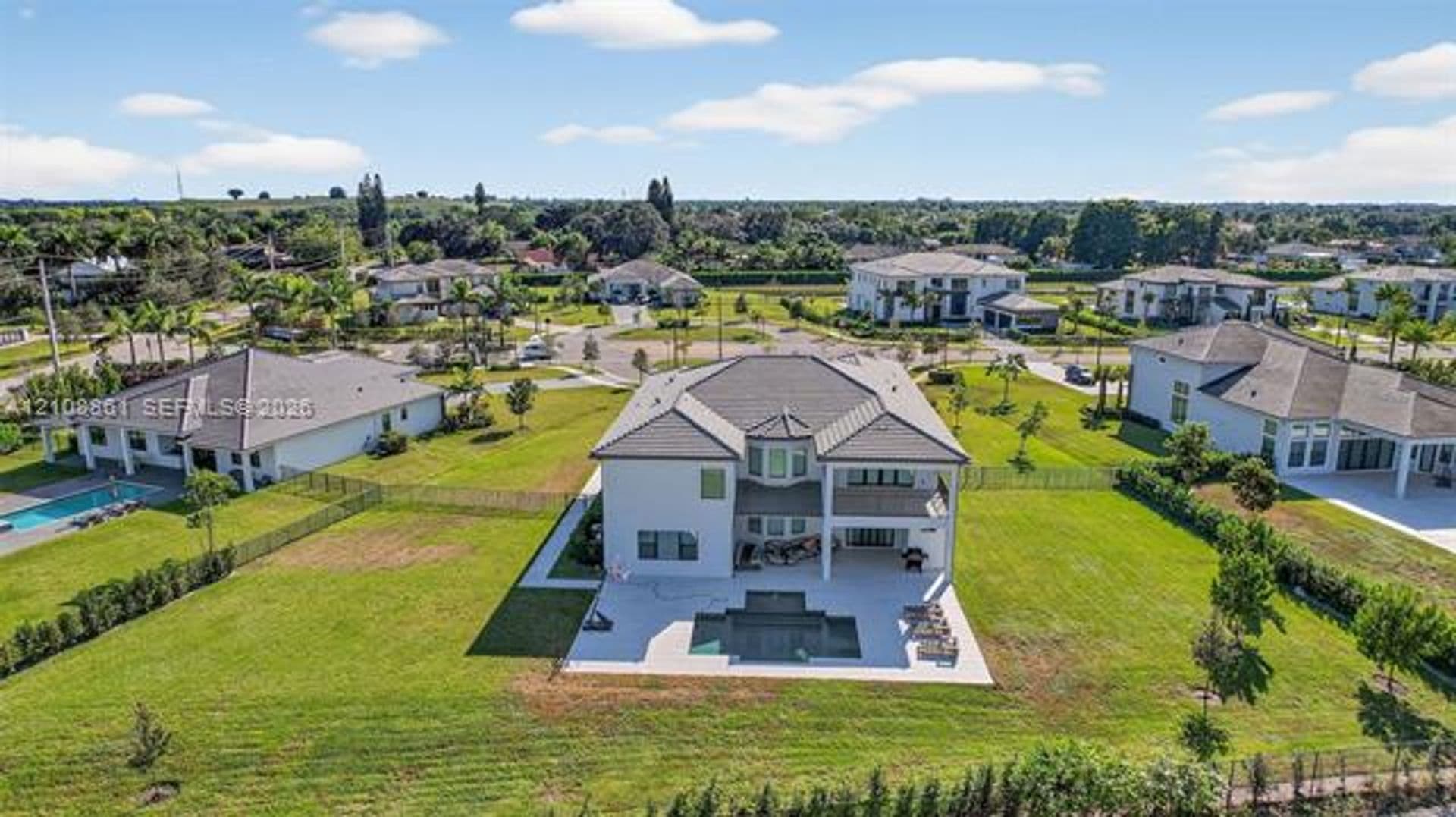 Davie House: 14855 Millstone Ranches Dr # 14855