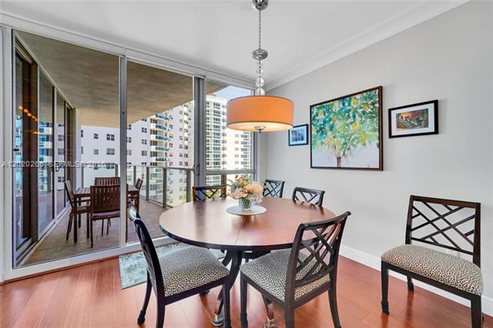 Hollywood Condo: 3101 S Ocean Dr cu-701