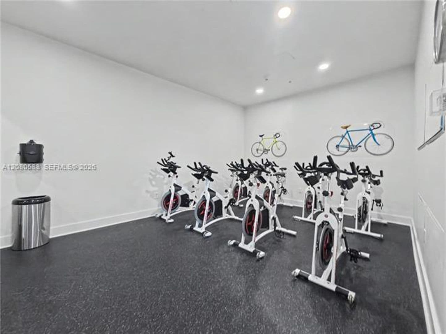 Miami Condo: 1900 N Bayshore Dr cu-3911
