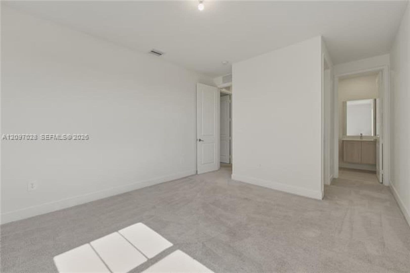 Davie House: 4372 SW 122nd Ter # 4372