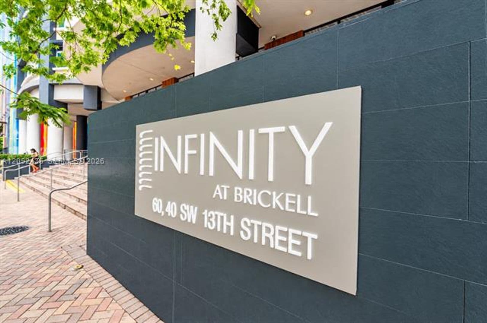 Miami Condo: 60 SW 13th St cu-4002