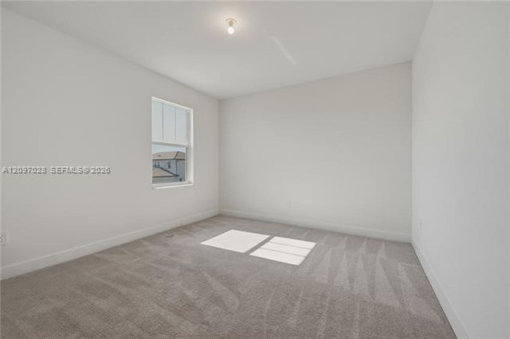 Davie House: 4372 SW 122nd Ter # 4372