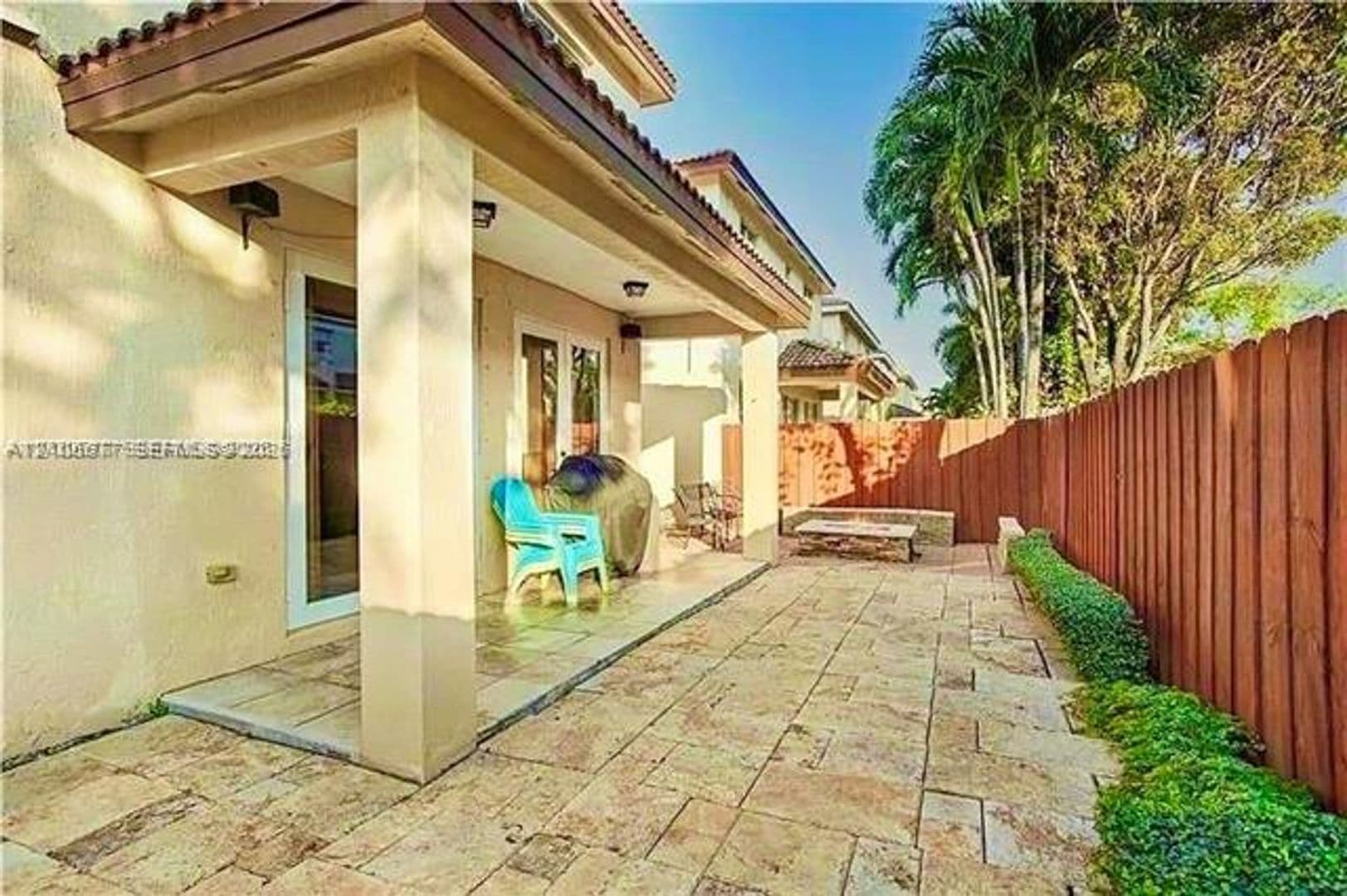 Doral House: 11320 NW 43rd Ter # 11320