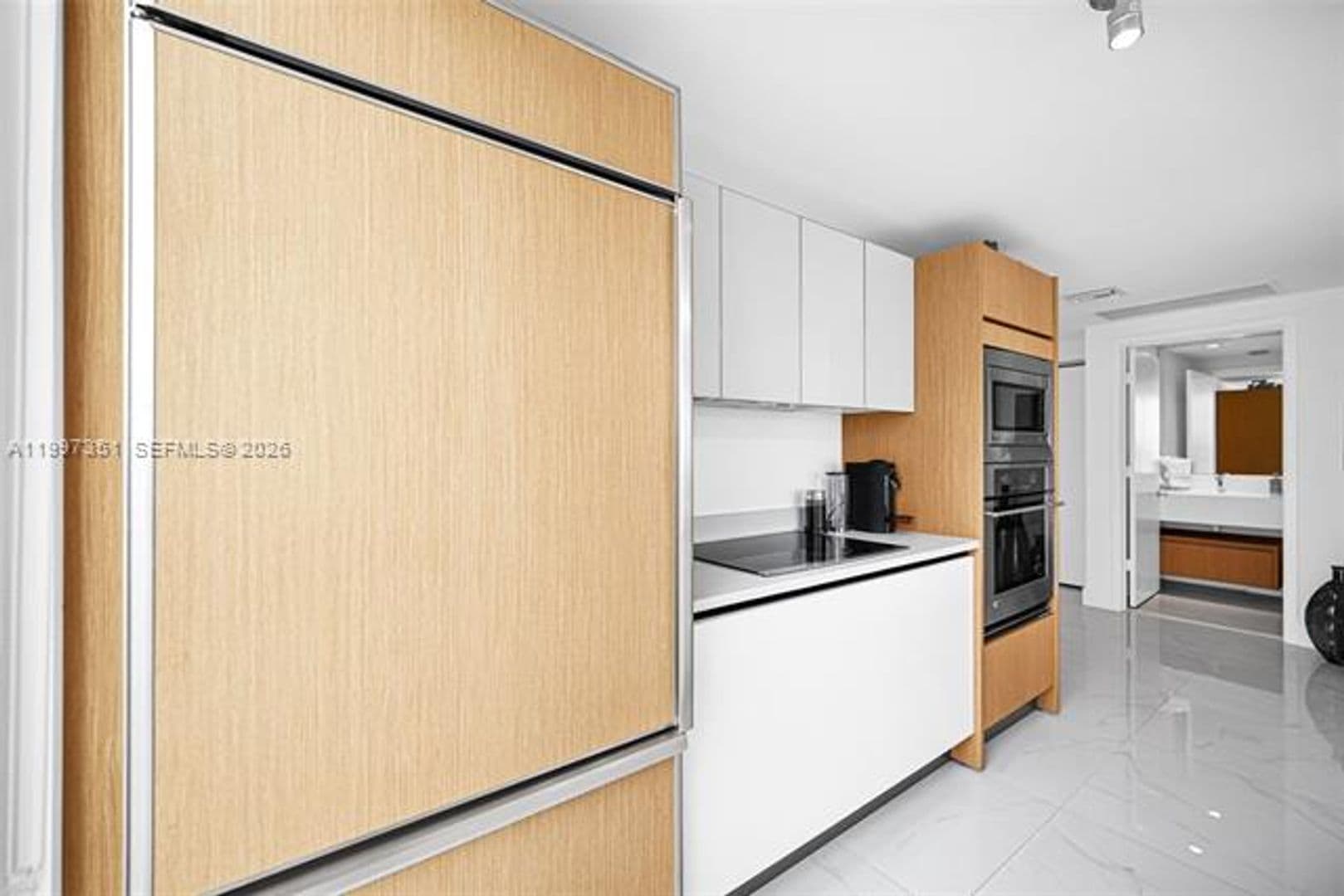 Miami Condo: 460 NE 28th St cu-2908