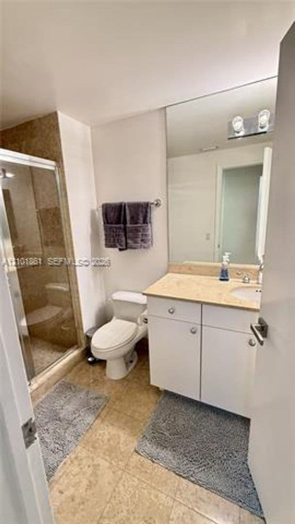 Miami Beach Condo: 4779 Collins Ave cu-1908
