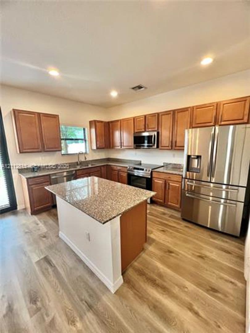 Miami House: 771 NE 191st St # 0