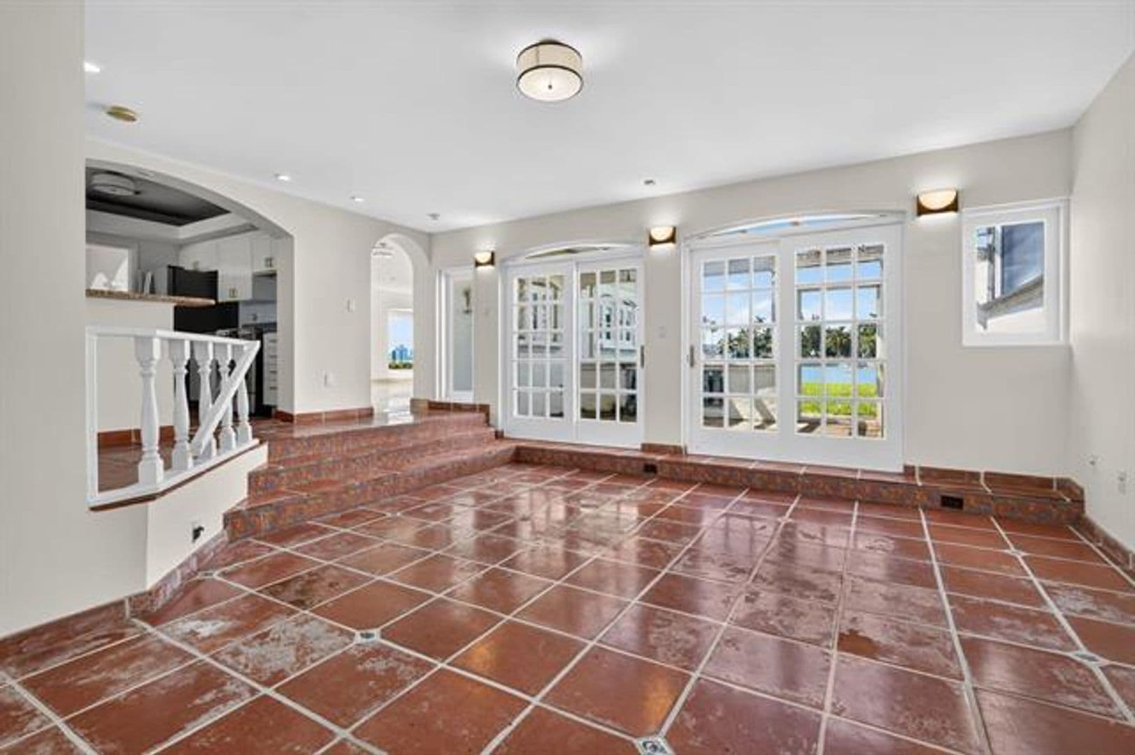 North Bay Village House: 7500 W Treasure Dr # 7500
