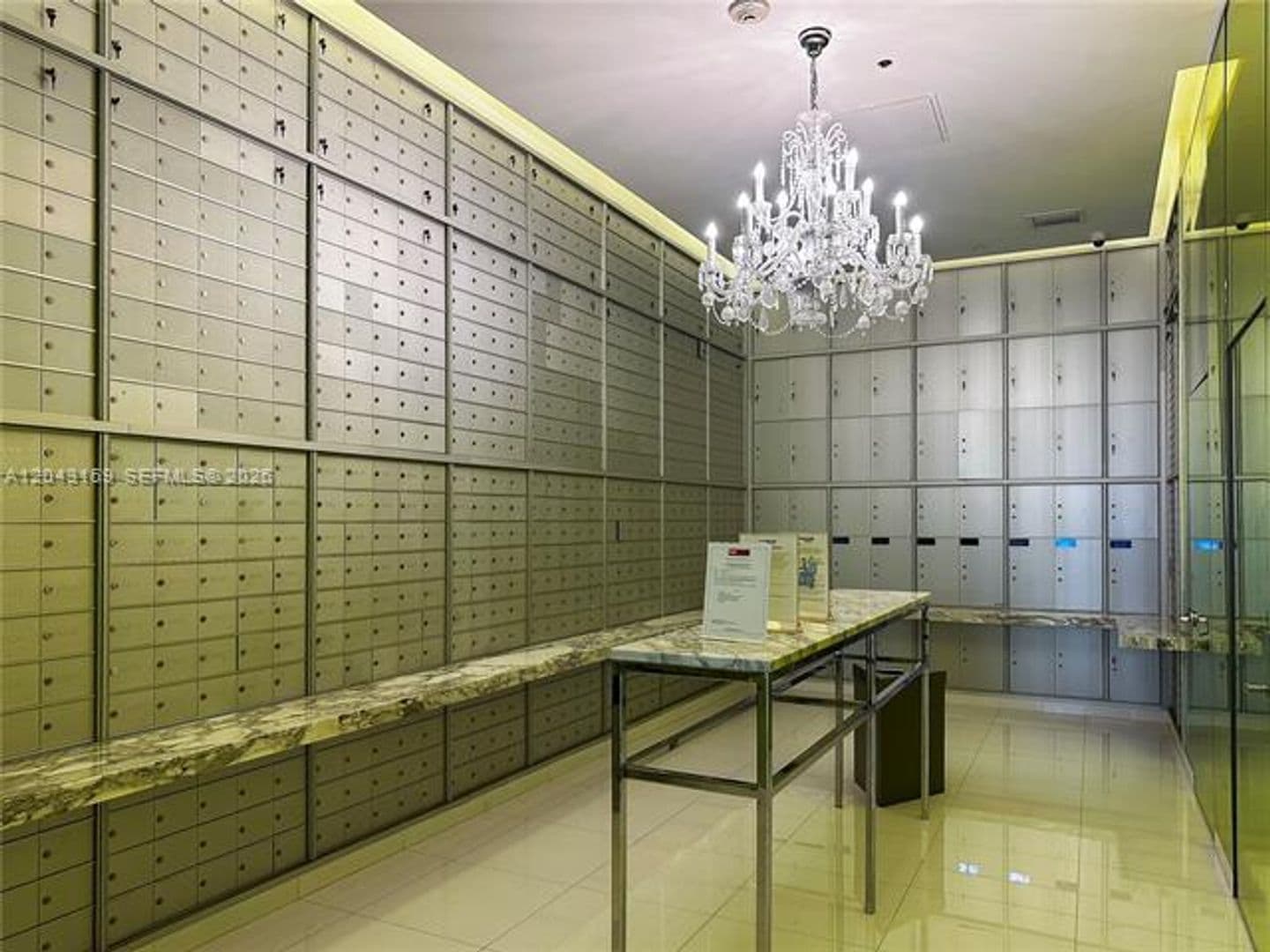 Miami Condo: 465 Brickell Ave cu-5505