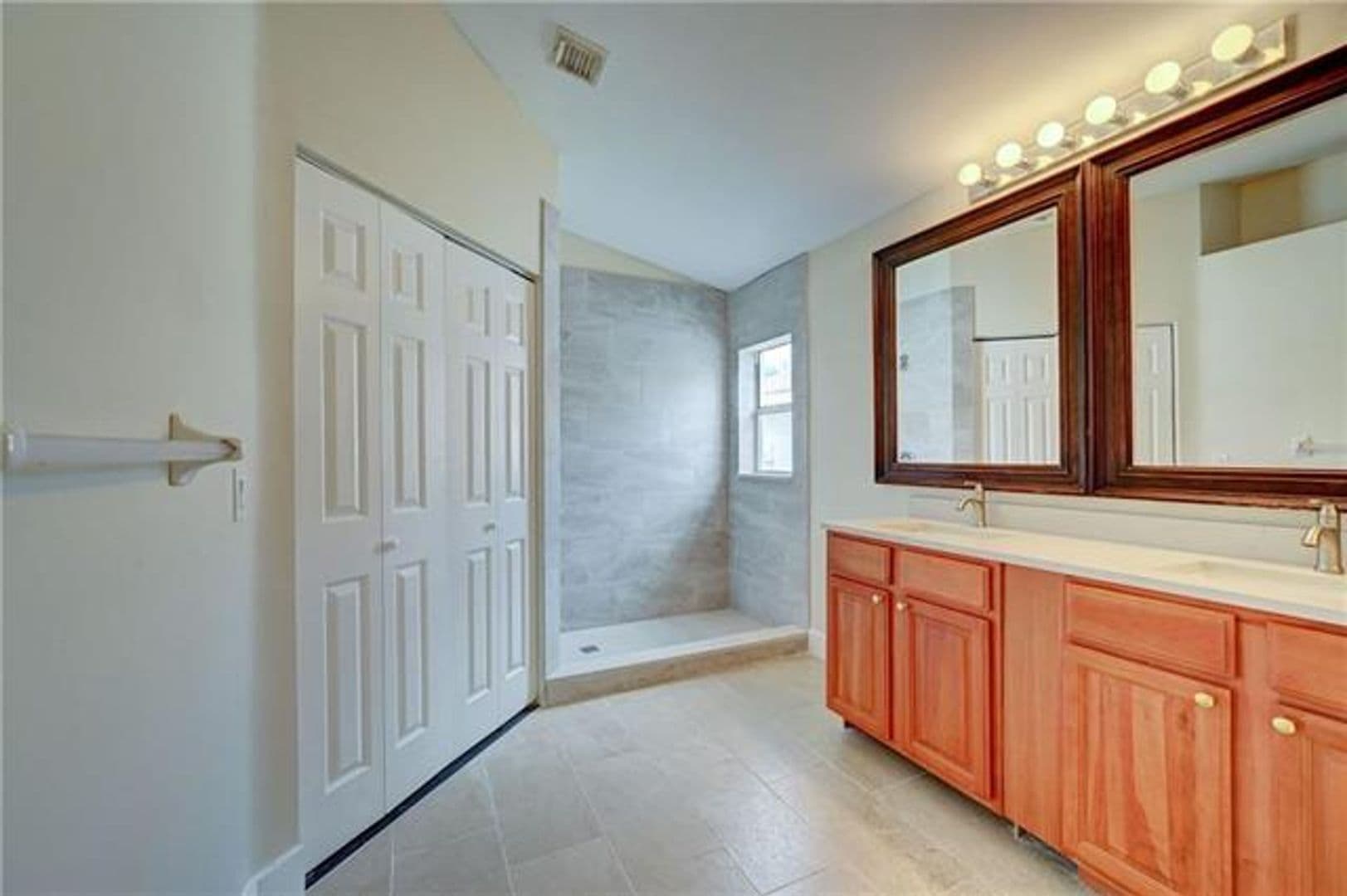 Sunrise House: 13348 NW 13th St # 13348