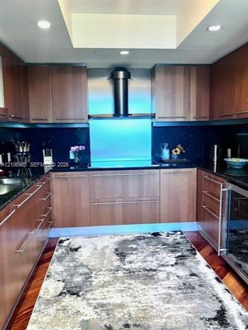 Surfside Condo: 9401 Collins Ave cu-306