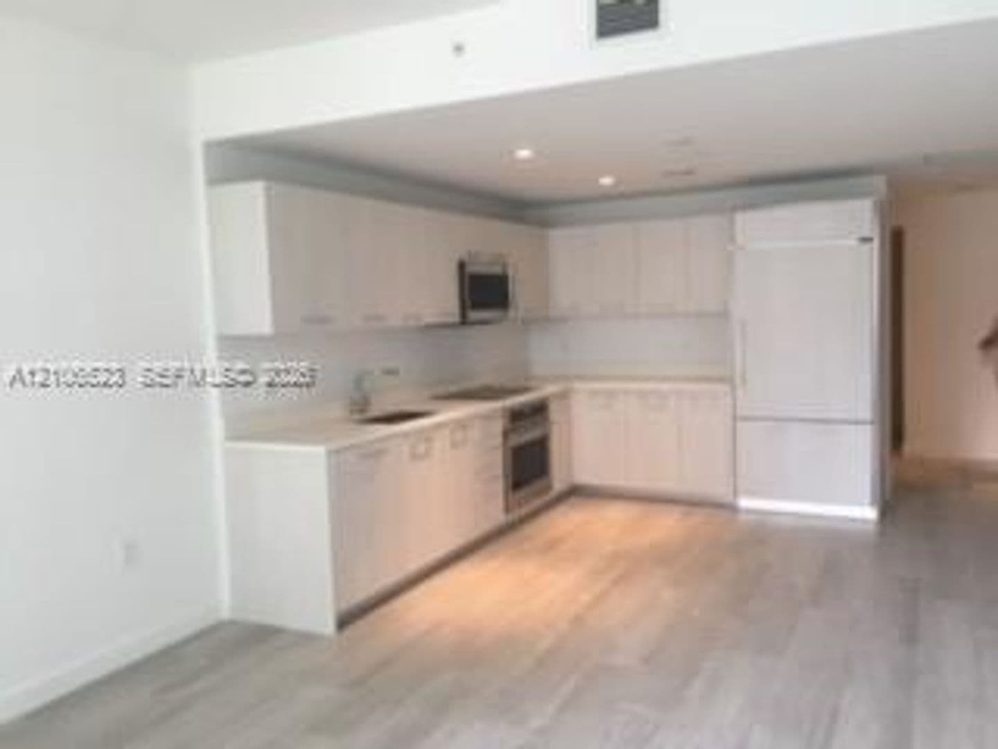 Miami Condo: 55 SW 9th St cu-1110