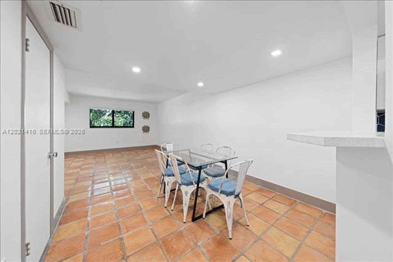 Coral Gables Townhome: 5750 Turin St th 207