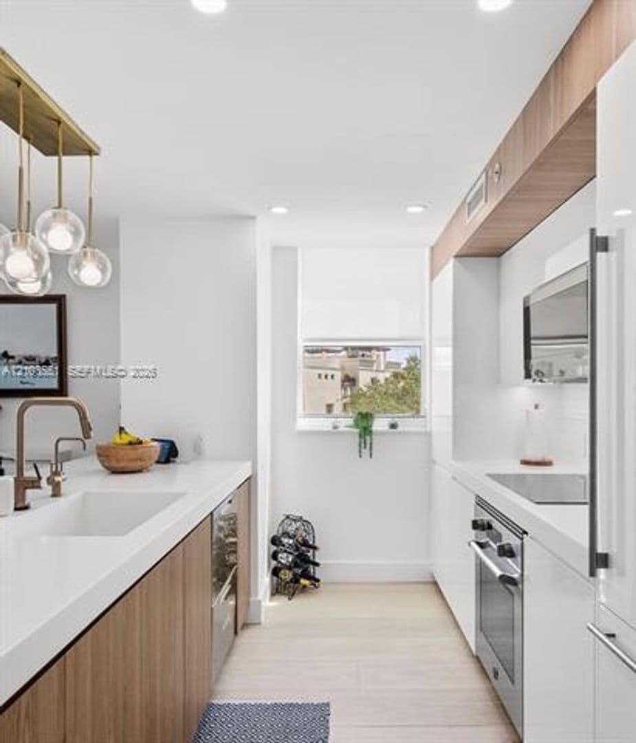 Miami Beach Condo: 90 Alton Rd cu-511