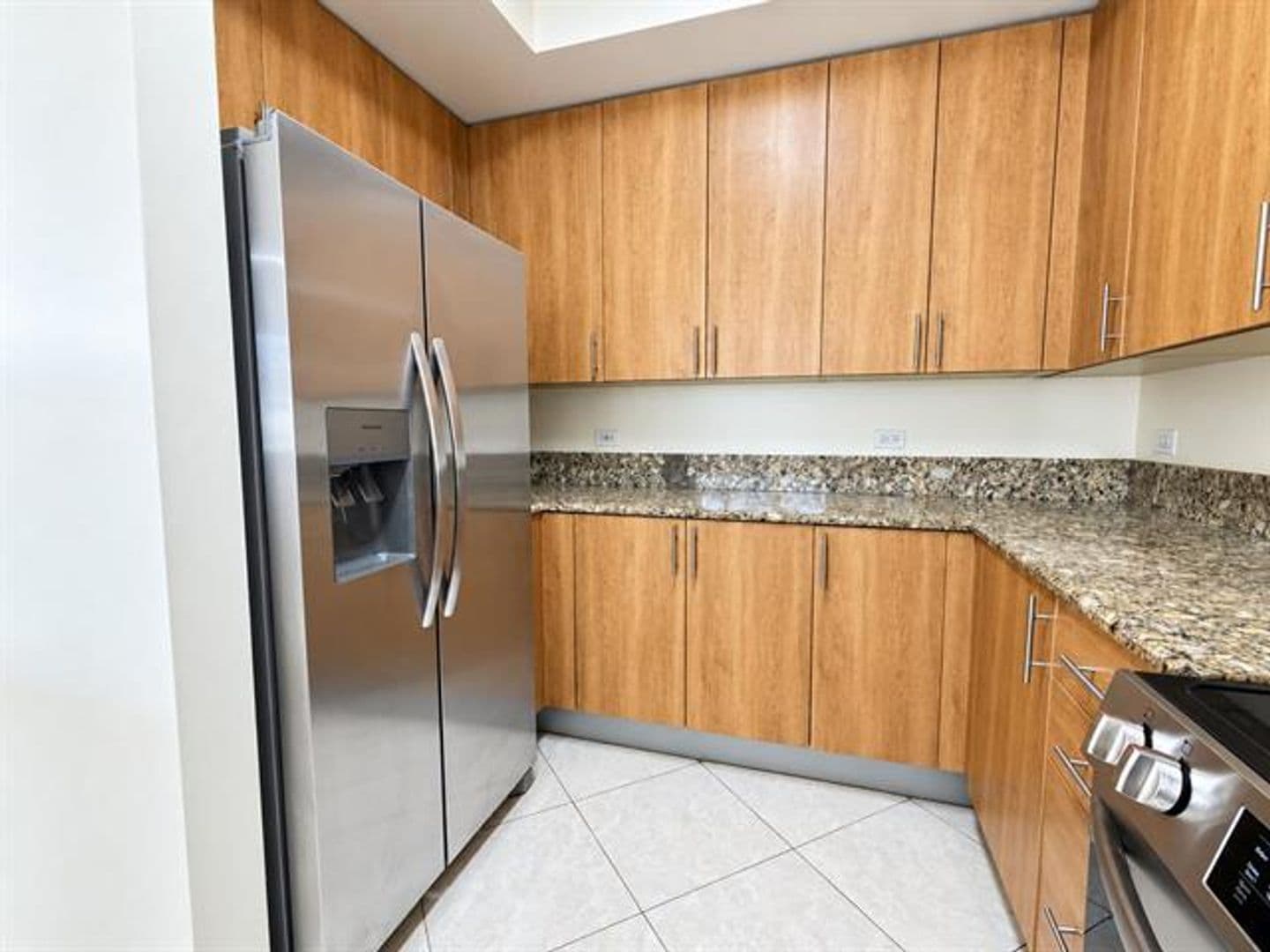 Wilton Manors Townhome: 2633 NE 14th Ave th 109