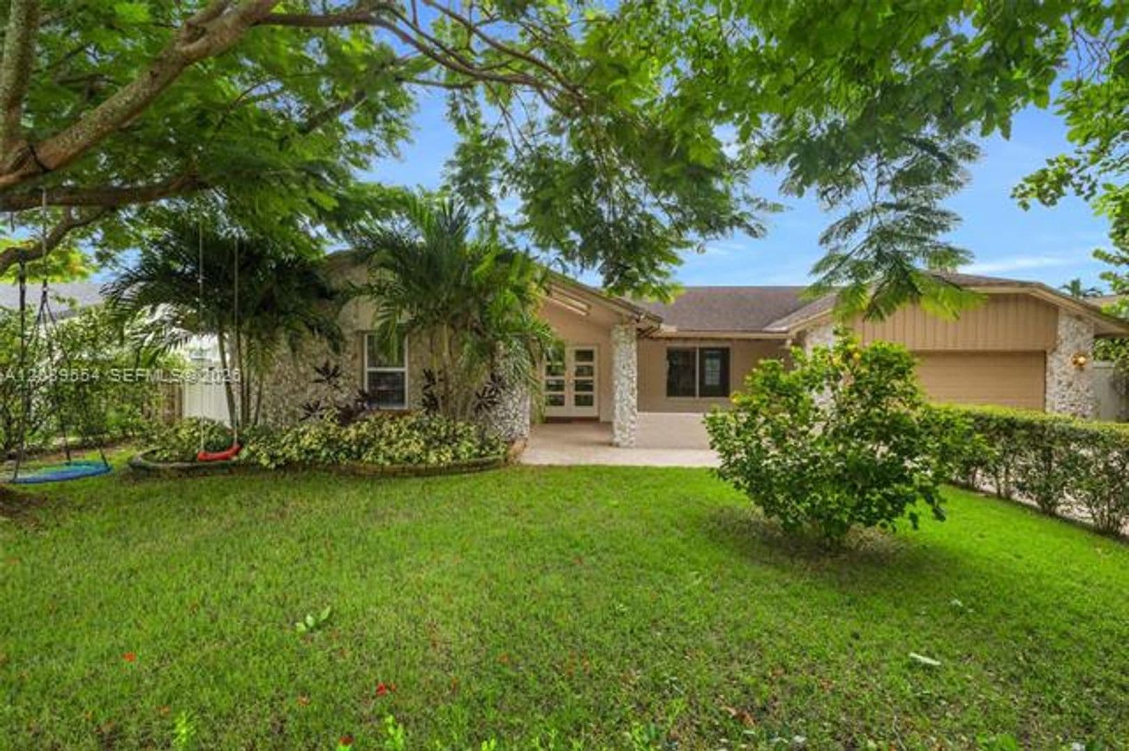 Plantation House: 7700 NW 11th Pl # 7700