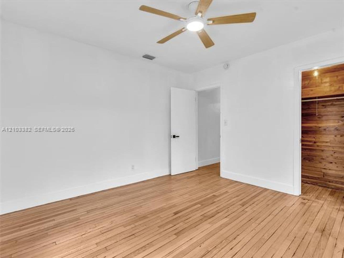 Coral Gables House: 1545 Mantua Ave # 1545
