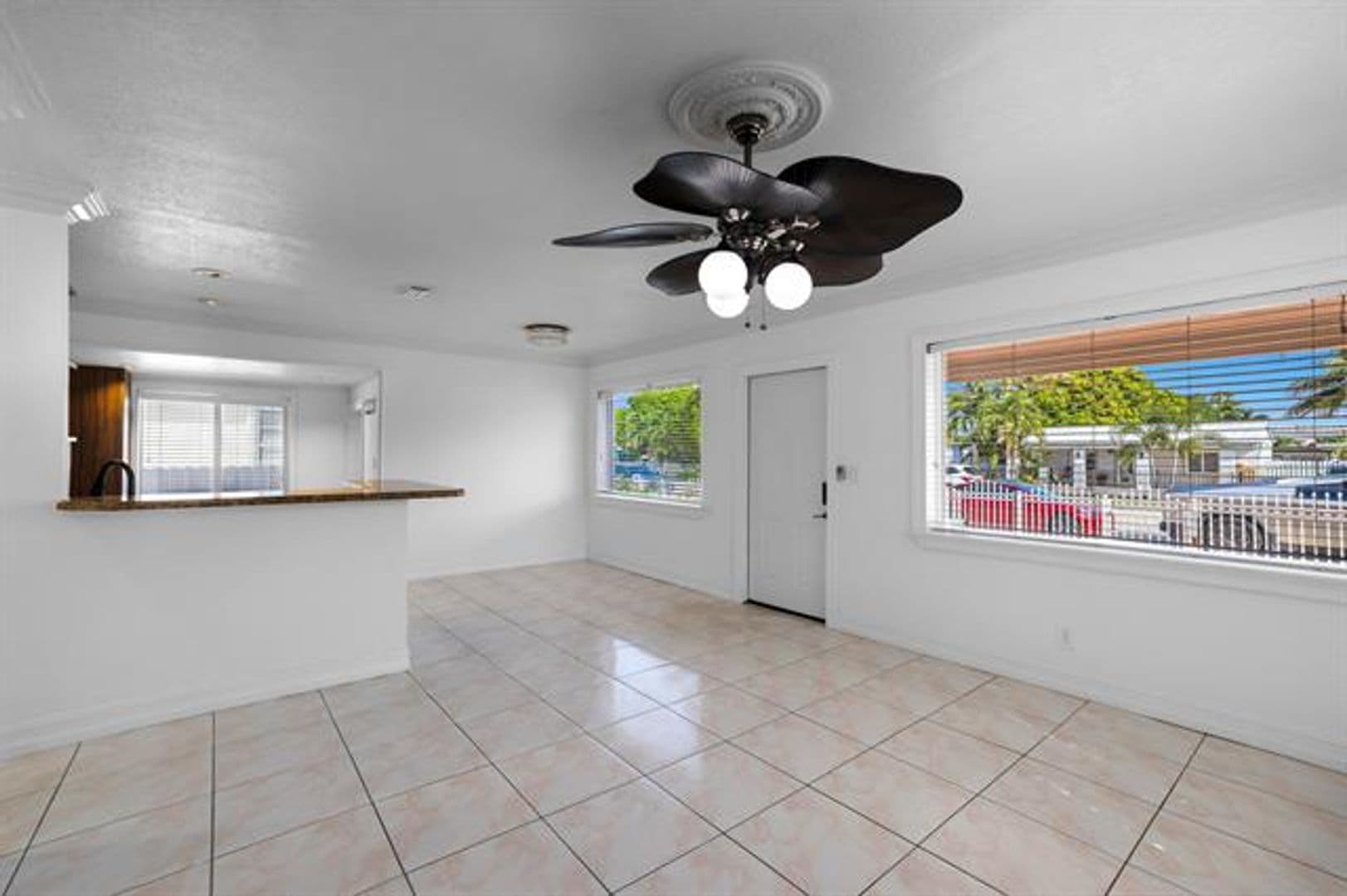 Hialeah House: 242 W 19th St # 242