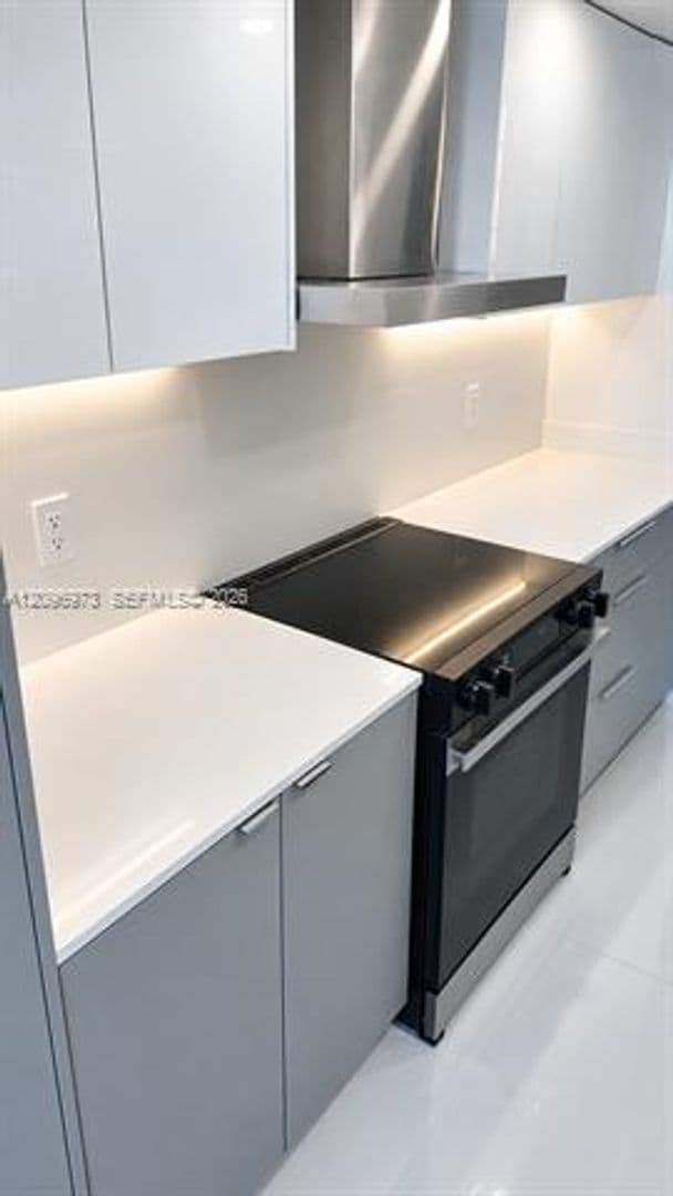 Fort Lauderdale Condo: 2841 N Ocean Blvd cu-1003