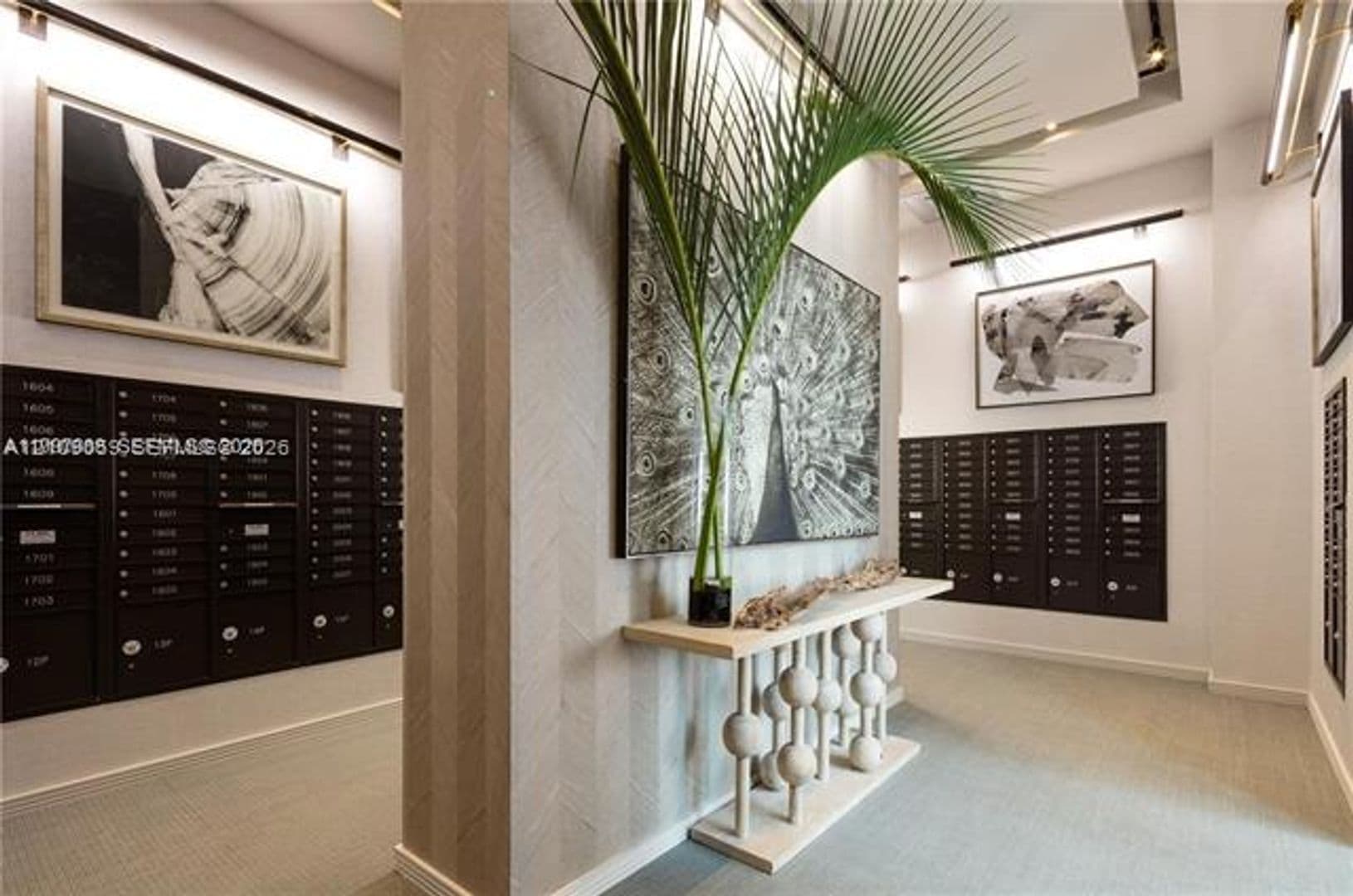 Miami Condo: 2900 NE 7th Ave cu-1106