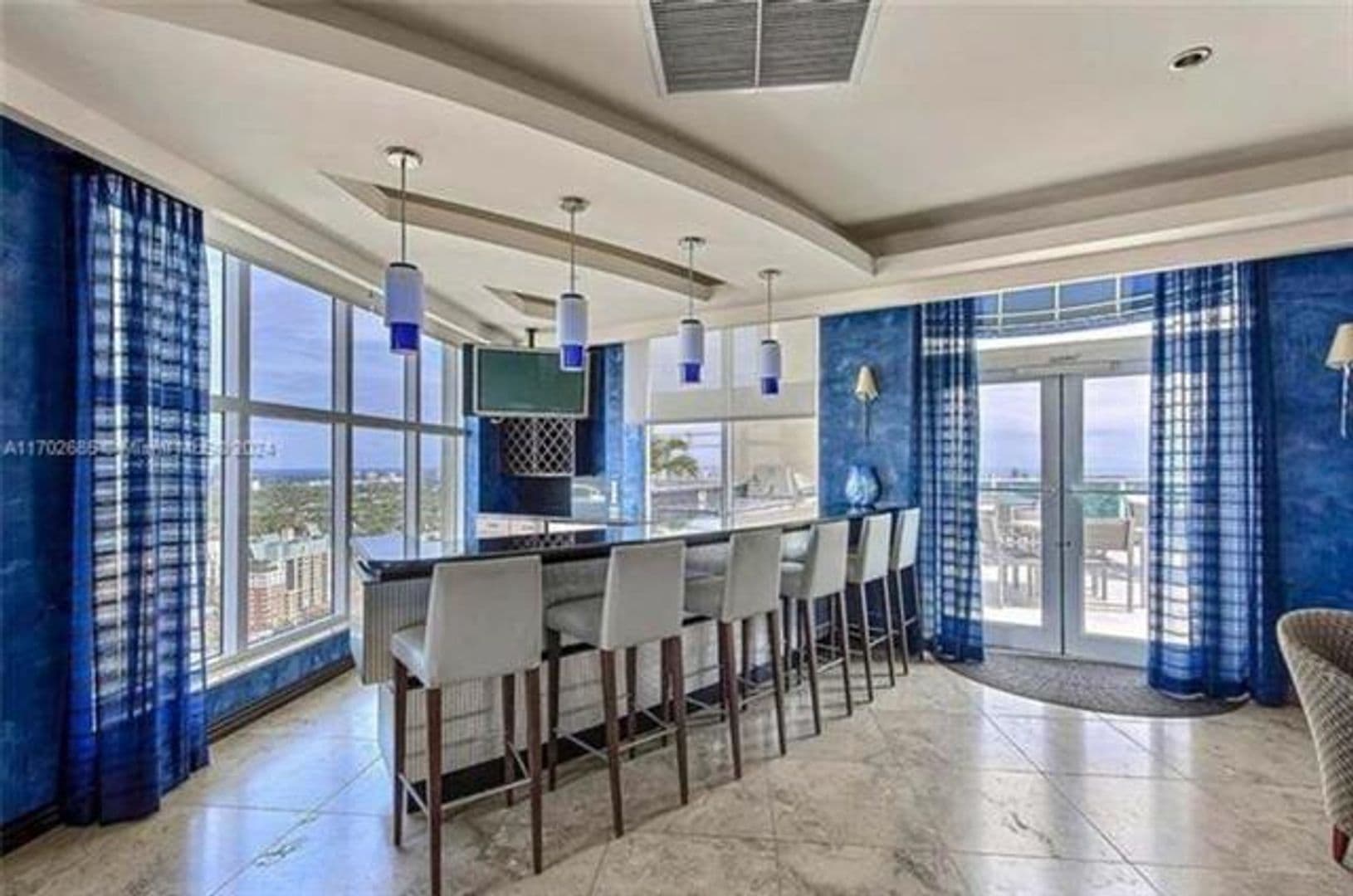 Fort Lauderdale Condo: 350 SE 2nd St cu-2630