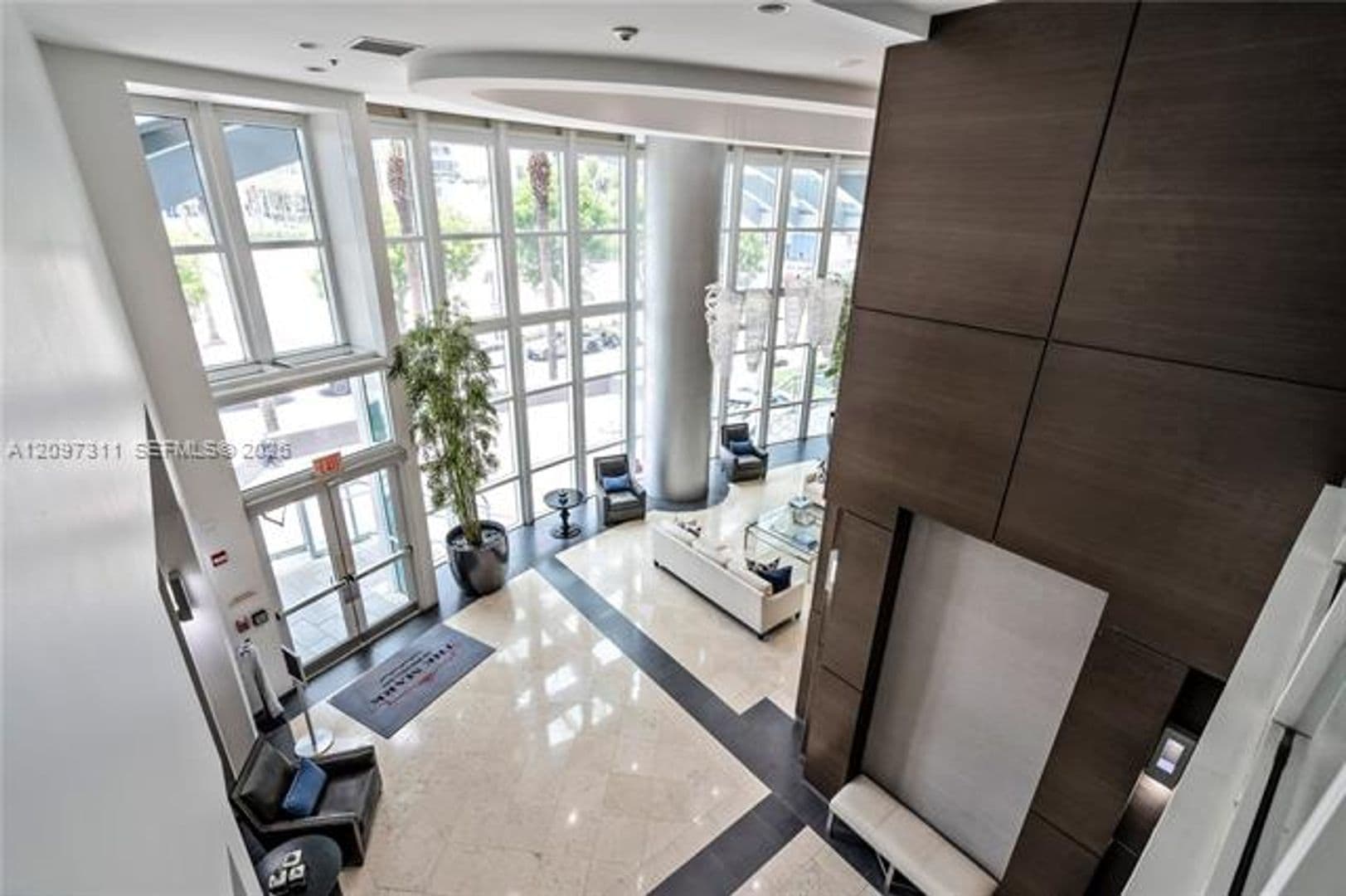 Miami Condo: 1155 Brickell Bay Dr cu-2007