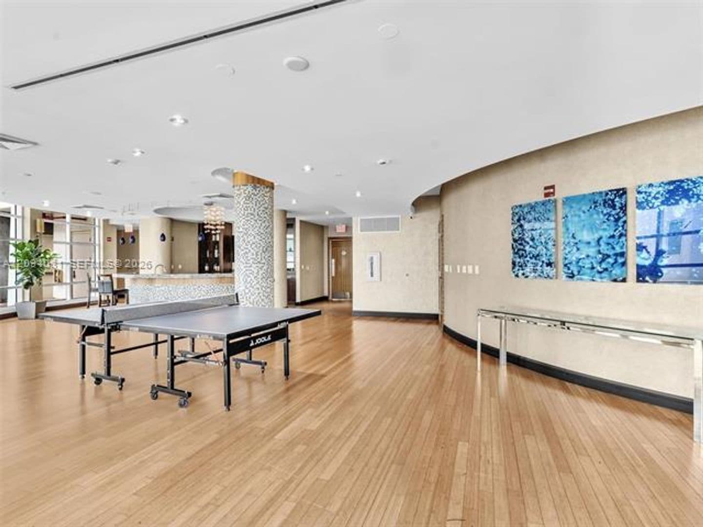 Miami Condo: 253 NE 2nd St cu-2208