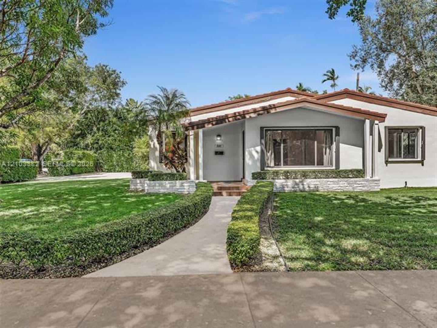 Coral Gables House: 1545 Mantua Ave # 1545