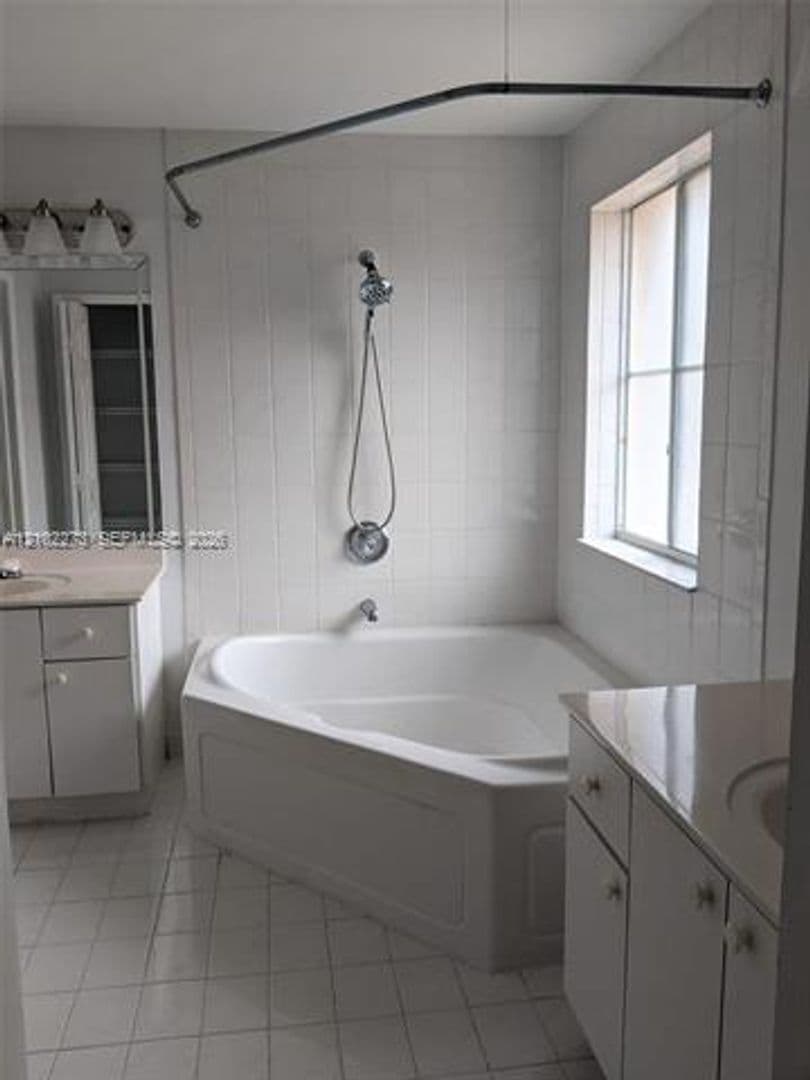 Davie Townhome: 210 Mahogany Ter th 210