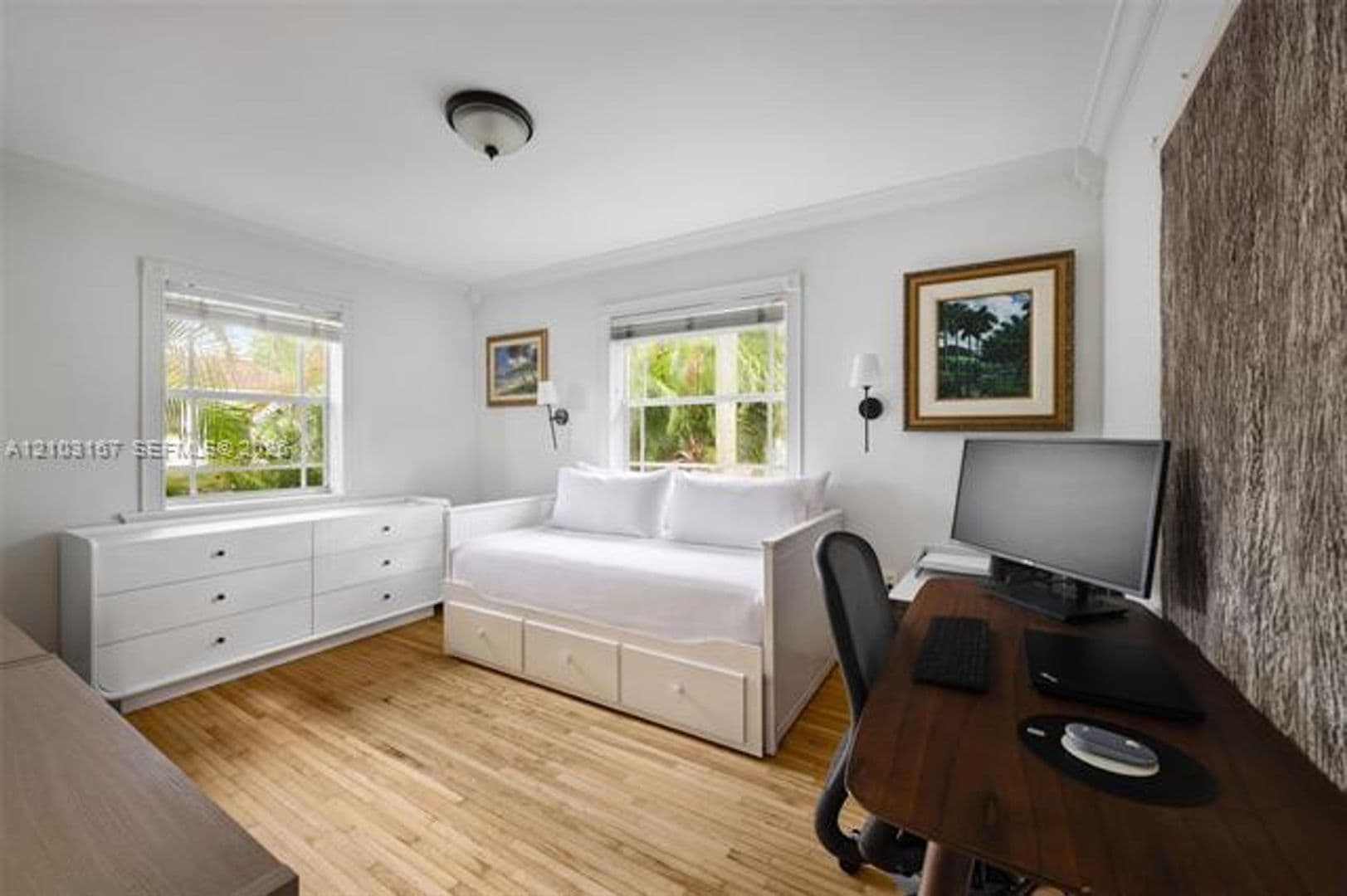 Miami House: 1015 SW 44th Ave # 1015