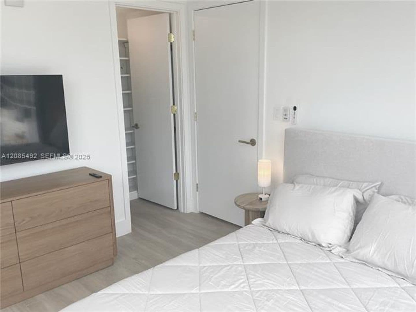 Miami Condo: 90 NE 32nd St cu-1001