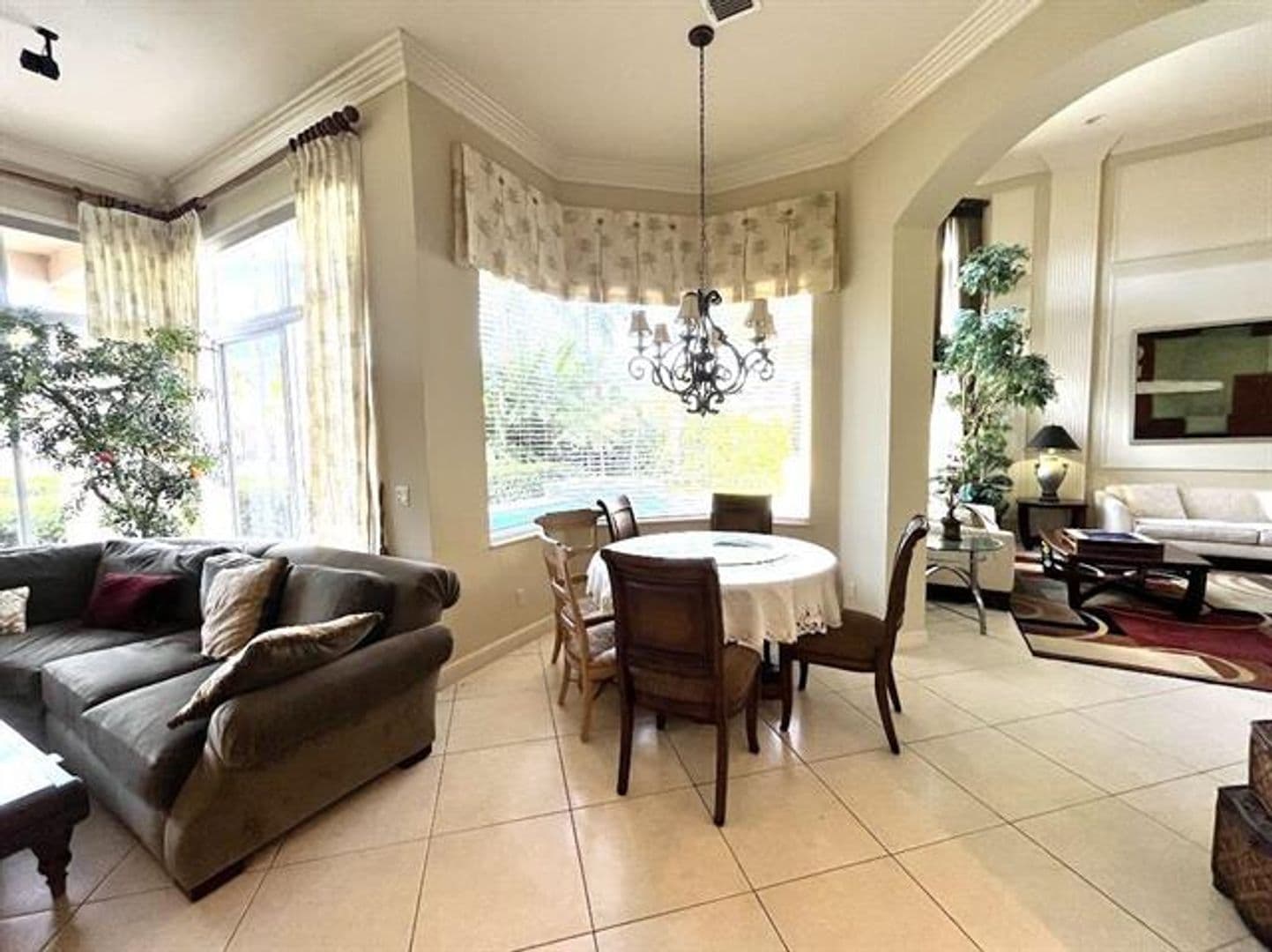 Plantation House: 10997 Canary Island Ct # 10997