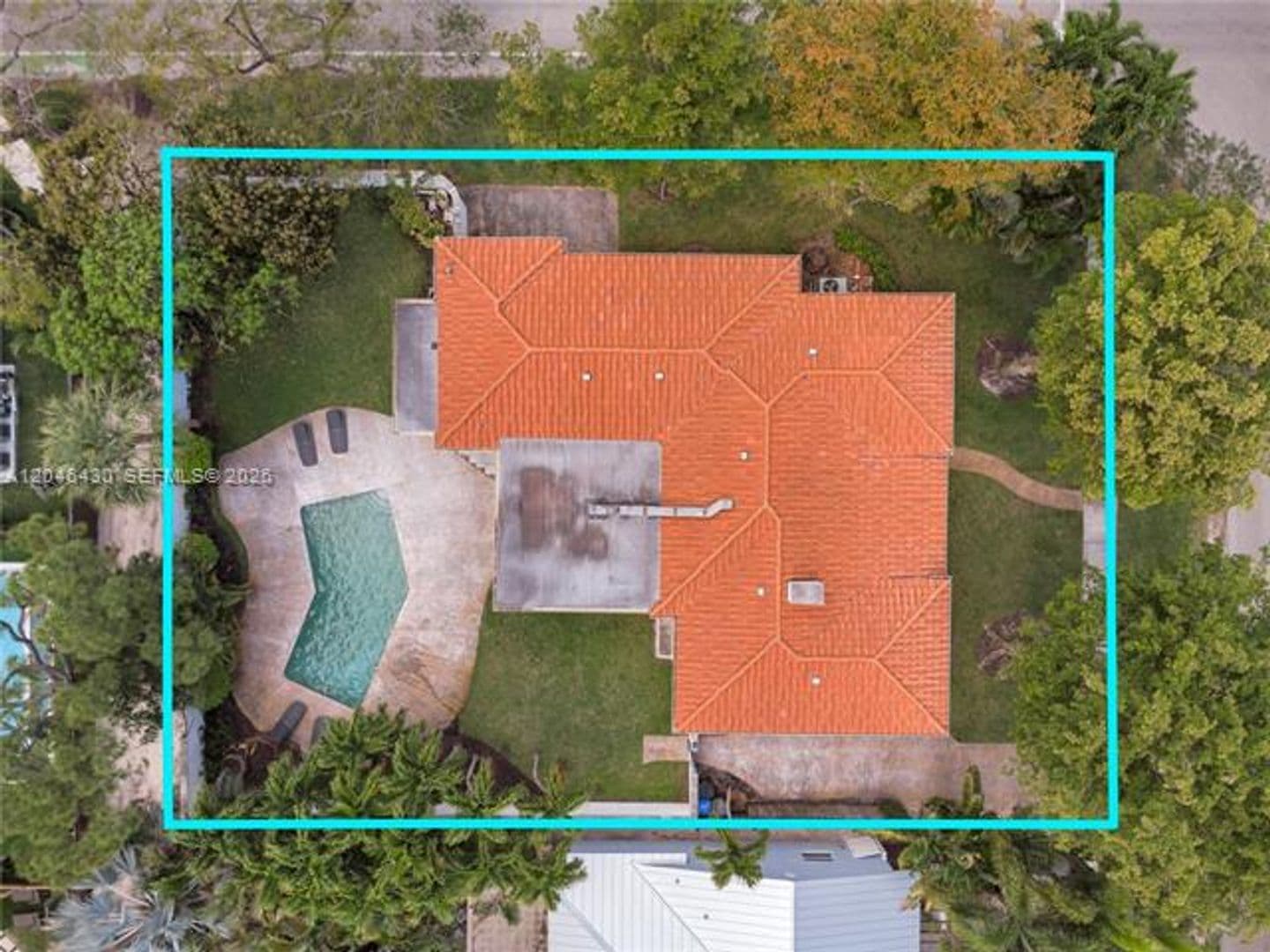 Fort Lauderdale House: 549 NE 12th Ave # 549