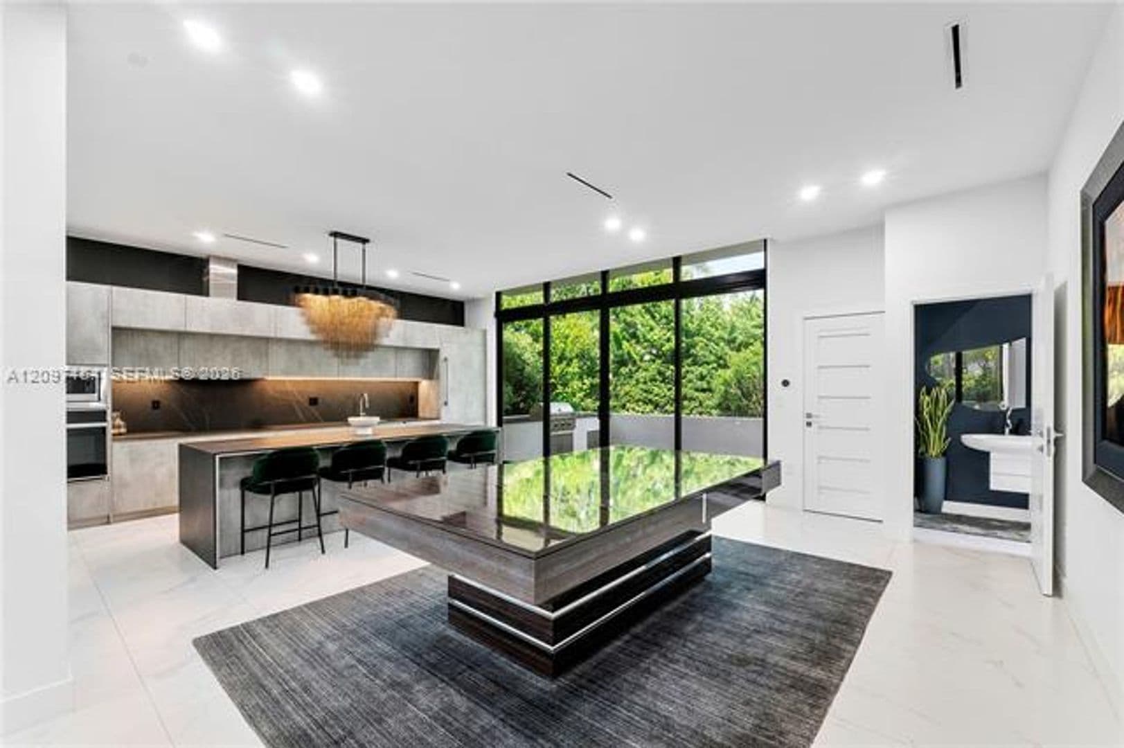 Miami Beach House: 4364 Alton Rd # 4364