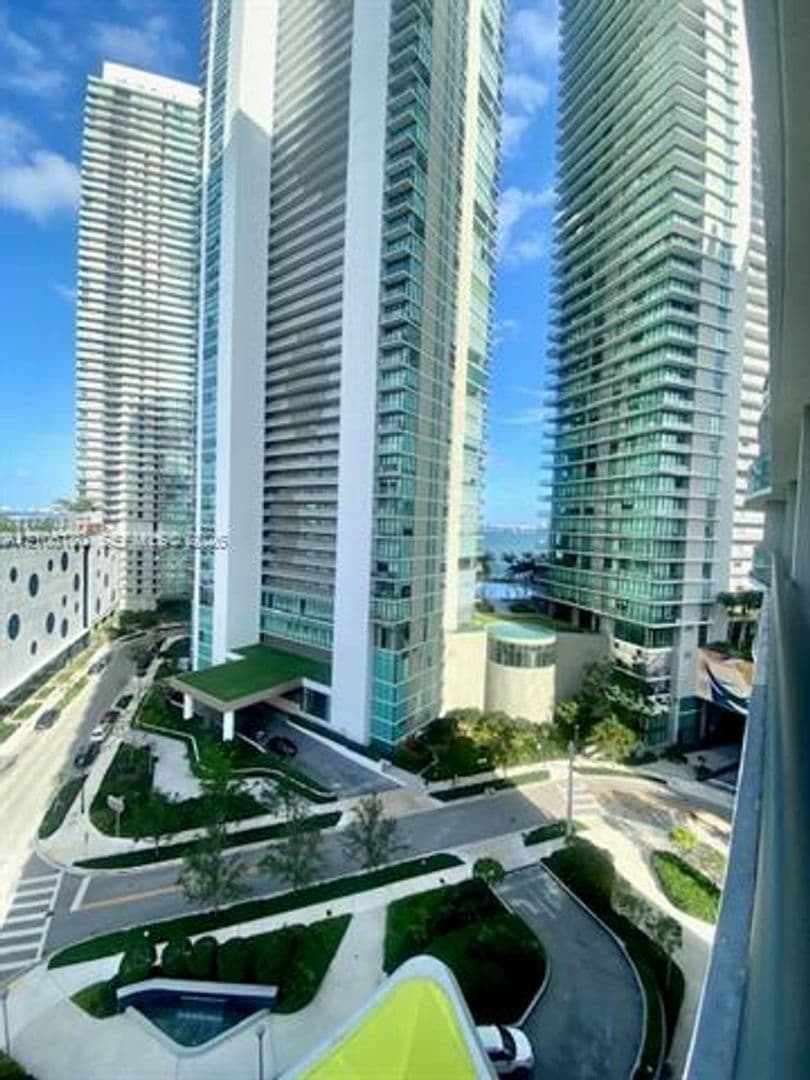 Miami Condo: 501 NE 31st St cu-802