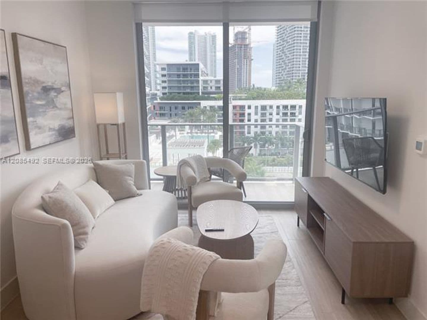 Miami Condo: 90 NE 32nd St cu-1001